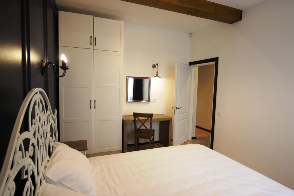 Potocki Apartments Львов Номер фото