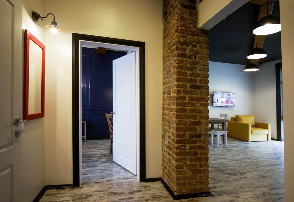 Potocki Apartments Львов Экстерьер фото