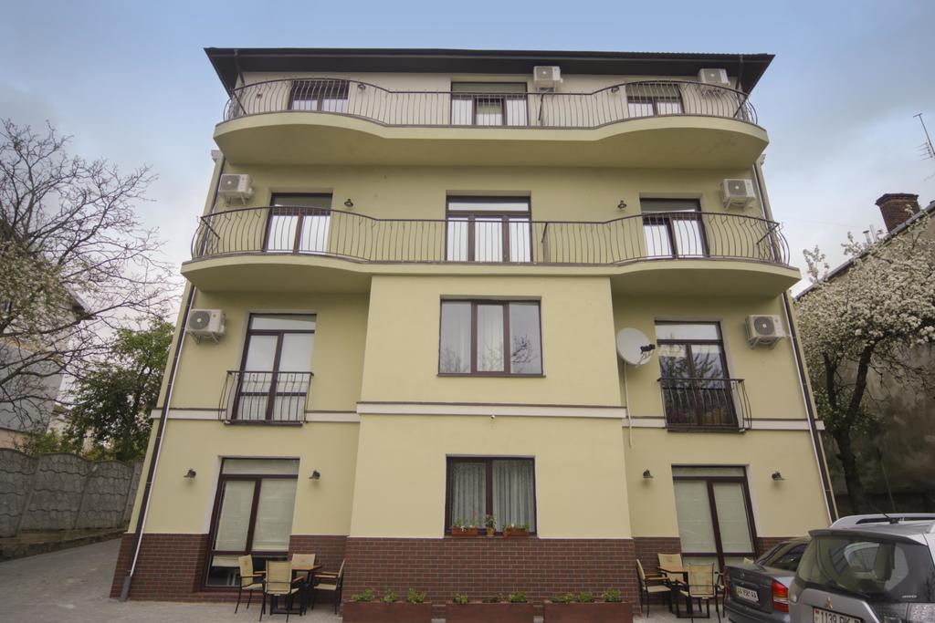 Potocki Apartments Львов Экстерьер фото